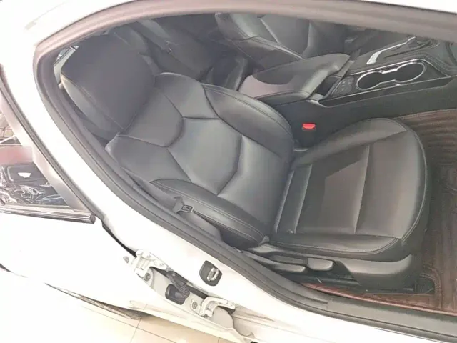 Cadillac CT4 — Фото автомобиля 24