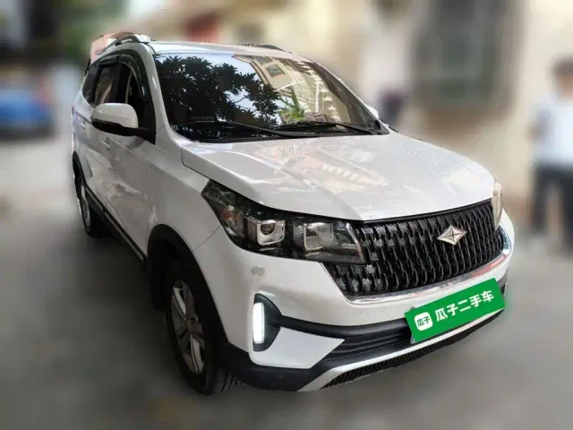 BAIC Ruixiang X3 — Фото автомобиля 3