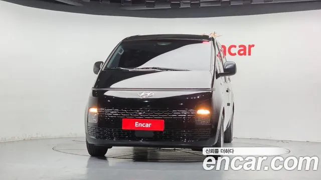Hyundai Staria — Фото автомобиля 3