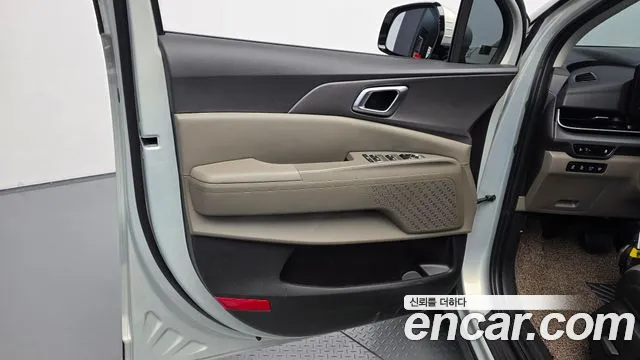 Kia Carnival 4th Gen — Фото автомобиля 13