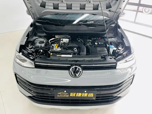 Volkswagen Tharu — Фото автомобиля 2