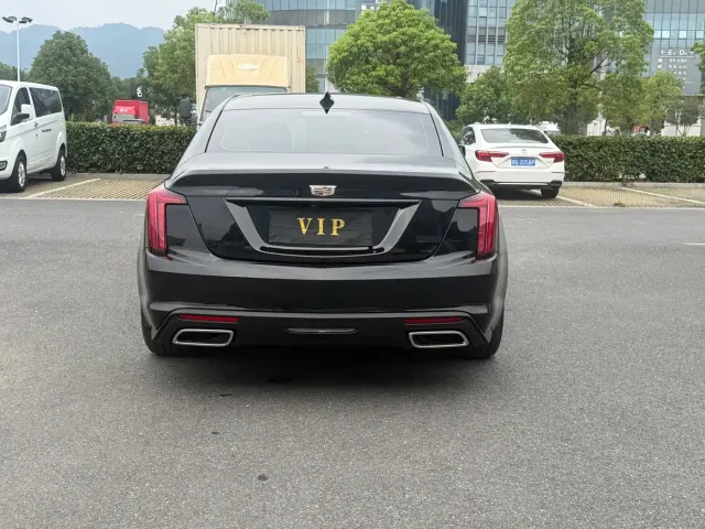 Cadillac CT5 — Фото автомобиля 10