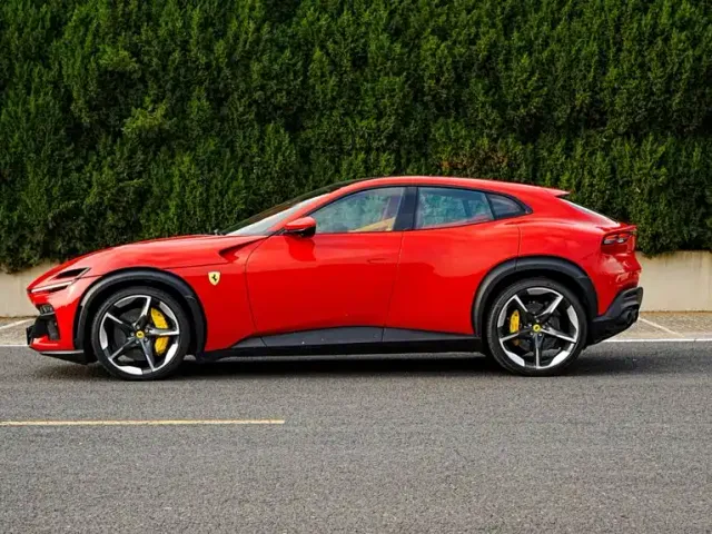 Ferrari Purosangue — Фото автомобиля 4