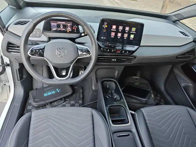 Volkswagen ID.3 — Фото автомобиля 13