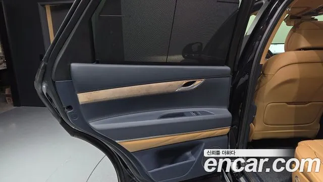Genesis GV80 — Фото автомобиля 14