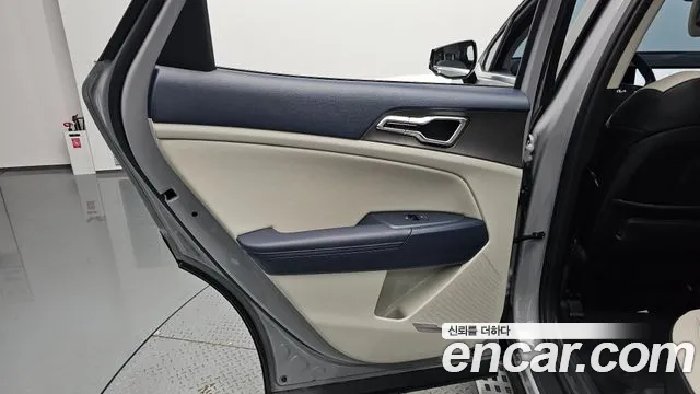 Kia Sportage — Фото автомобиля 14