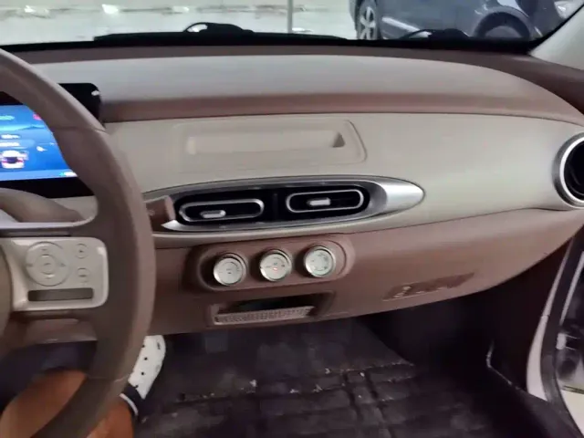 Wuling Hongguang Mini EV — Фото автомобиля 12