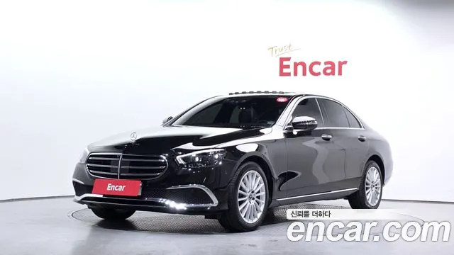 Фотография автомобиля — Mercedes-Benz E-Class W213