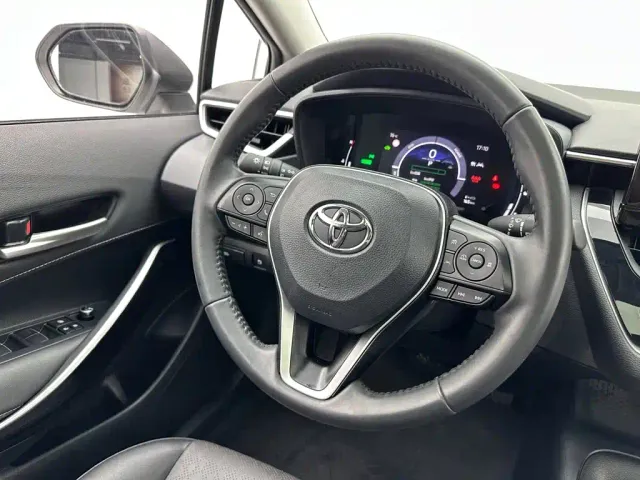 Toyota Corolla — Фото автомобиля 10