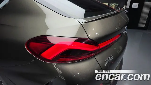 BMW X6 xDrive40i M Sport — Фото автомобиля 23