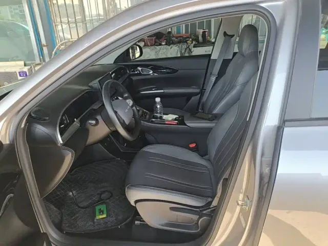 Geely Starry Wish — Фото автомобиля 14