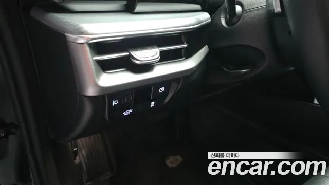 Hyundai Grandeur GN7 — Фото автомобиля 14
