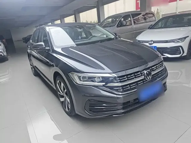 Volkswagen Sagitar — Фото автомобиля 3