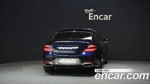 Genesis G70 — Фото автомобиля 4