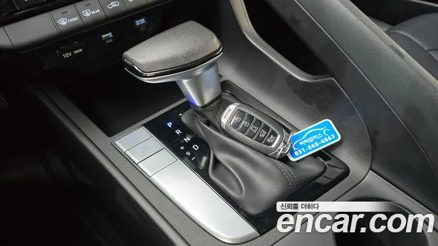 Hyundai AVANTE Avante (CN7) — Фото автомобиля 9