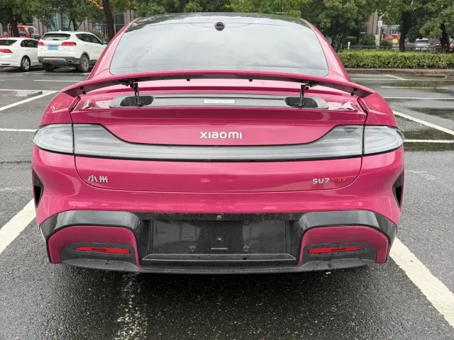 Xiaomi SU7 — Фото автомобиля 4