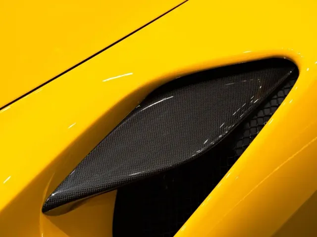 Ferrari F8 — Фото автомобиля 10