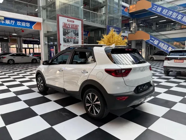 Kia KX1 — Фото автомобиля 7