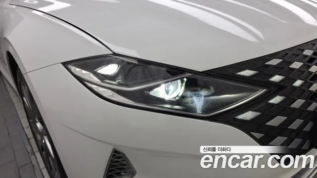 Hyundai Grandeur — Фото автомобиля 22