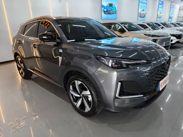 Changan CS55 Plus — Фото автомобиля 3
