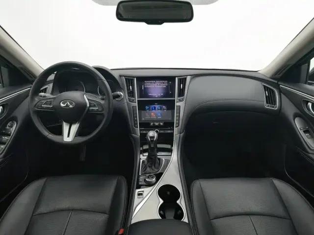 Infiniti Q50L — Фото автомобиля 5