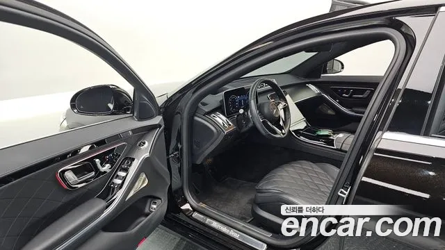 Mercedes-Benz S-Class — Фото автомобиля 11