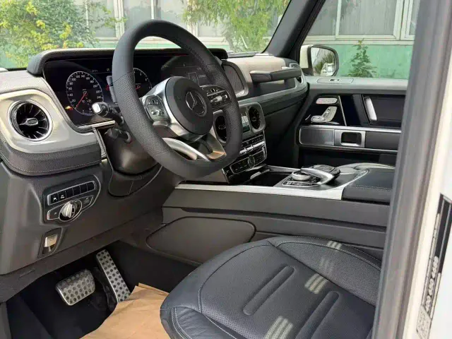 Mercedes-Benz G-Class — Фото автомобиля 3