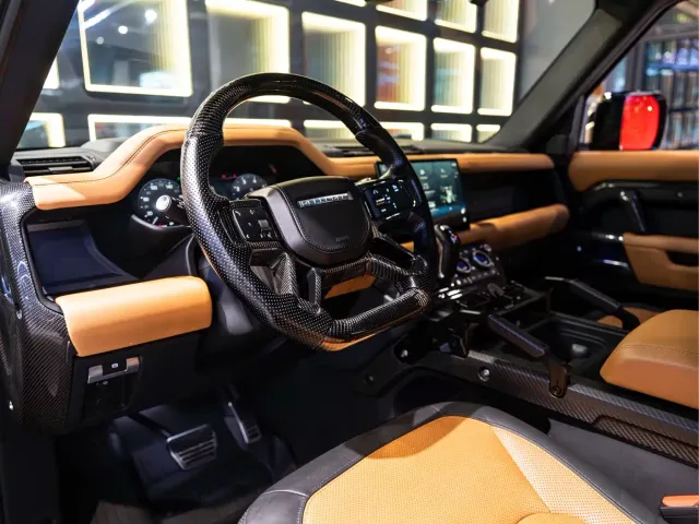 Land Rover Defender — Фото автомобиля 21
