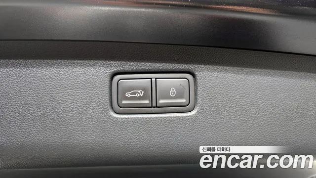 Genesis GV70 2.5T Бензин AWD — Фото автомобиля 20