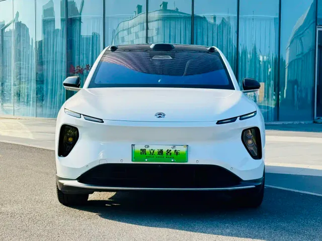 Nio EC6 — Фото автомобиля 2