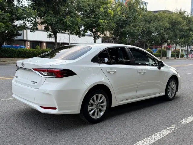 Toyota Corolla — Фото автомобиля 4