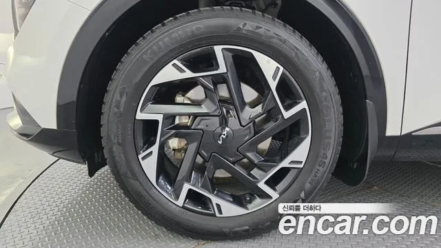 Kia Sportage Generation 5 — Фото автомобиля 5