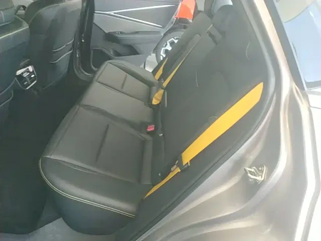 Toyota bZ5 — Фото автомобиля 16