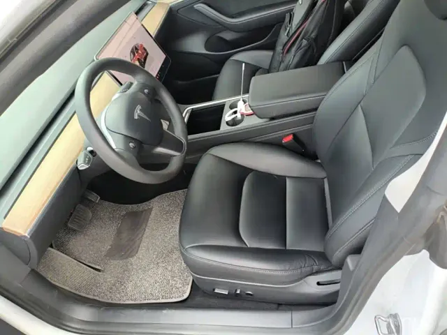 Tesla Model 3 2023 Rear-Wheel Drive — Фото автомобиля 14