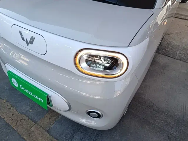 Wuling Hongguang Mini EV — Фото автомобиля 23