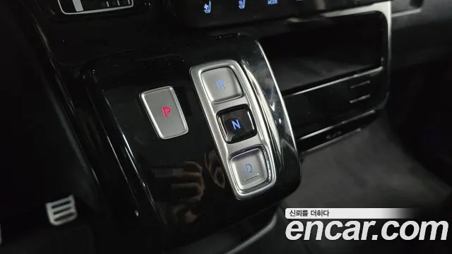 Hyundai Staria — Фото автомобиля 12