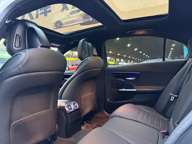 Mercedes-Benz C-Class — Фото автомобиля 14