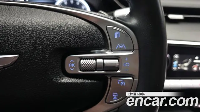 Genesis GV70 2.5T Бензин AWD — Фото автомобиля 28