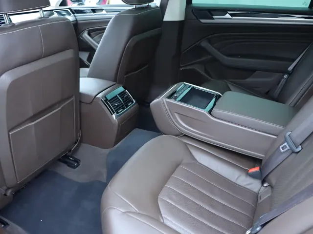 Volkswagen Phideon — Фото автомобиля 14