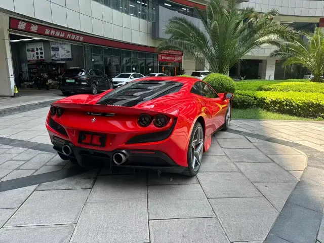 Ferrari F8 — Фото автомобиля 6