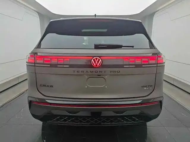Volkswagen Teramont — Фото автомобиля 5
