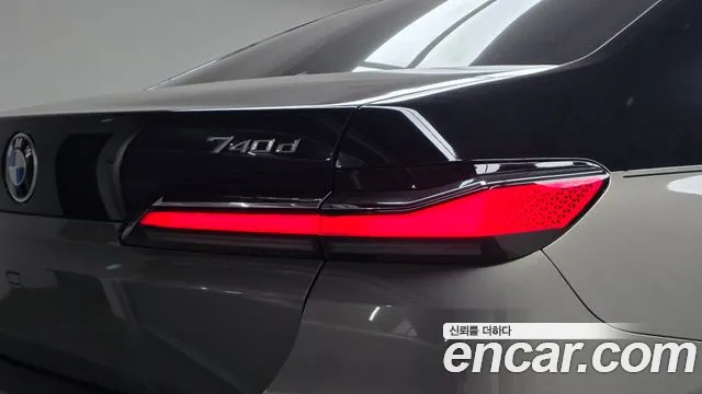 BMW 7 Series G70 — Фото автомобиля 23