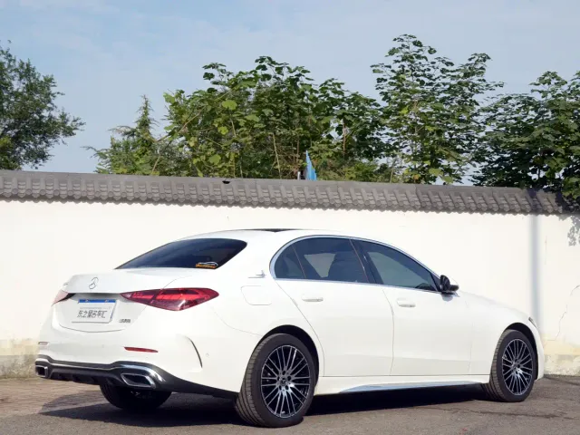 Mercedes-Benz C-Class — Фото автомобиля 9