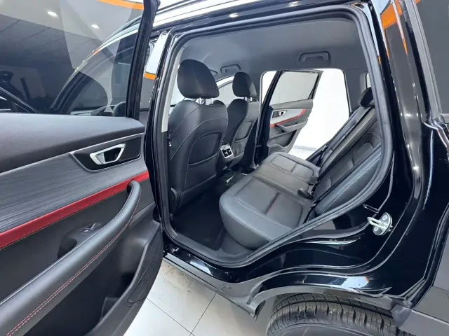 Chery Tiggo 7 — Фото автомобиля 11