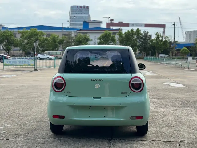 Changan Lumin — Фото автомобиля 10