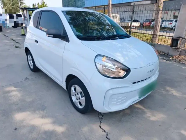 Roewe Clever — Фото автомобиля 3