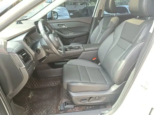 Nissan X-Trail — Фото автомобиля 10
