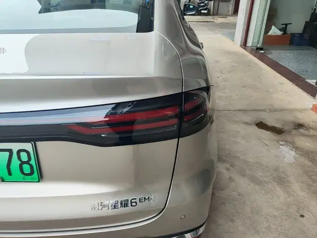 Geely Galaxy Stellar 6 — Фото автомобиля 7