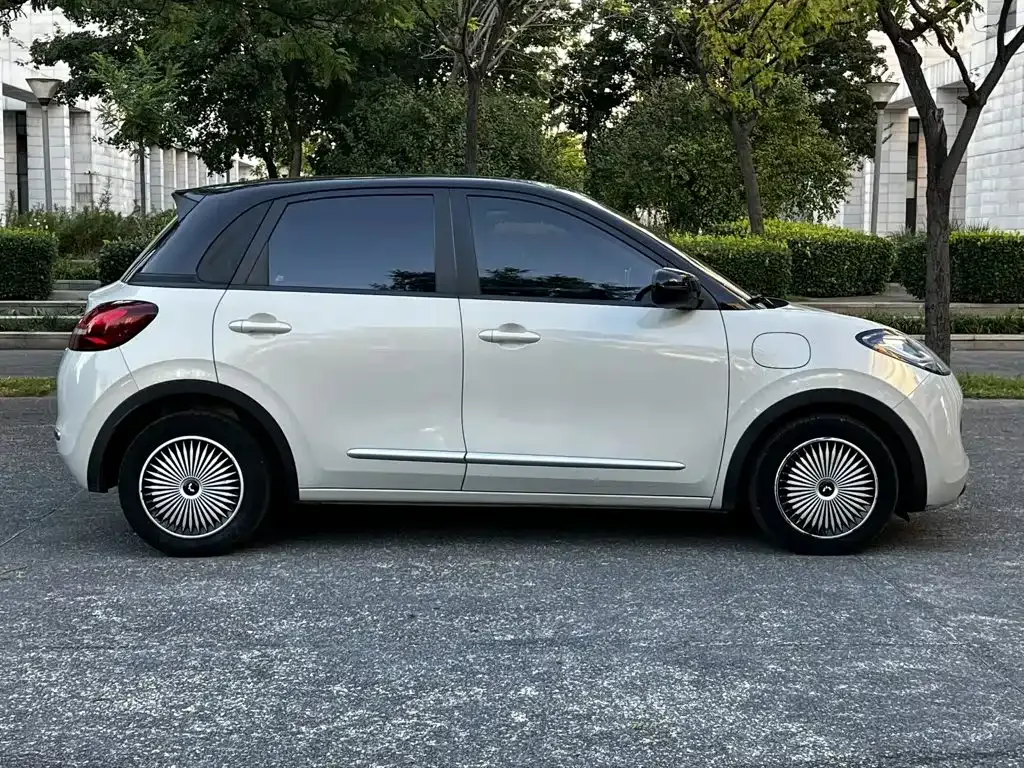 Wuling Motors Wuling Bingo 2023 333km Quick Enjoy Version — Фото автомобиля 14