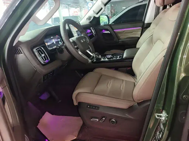 BAIC BJ60 — Фото автомобиля 10